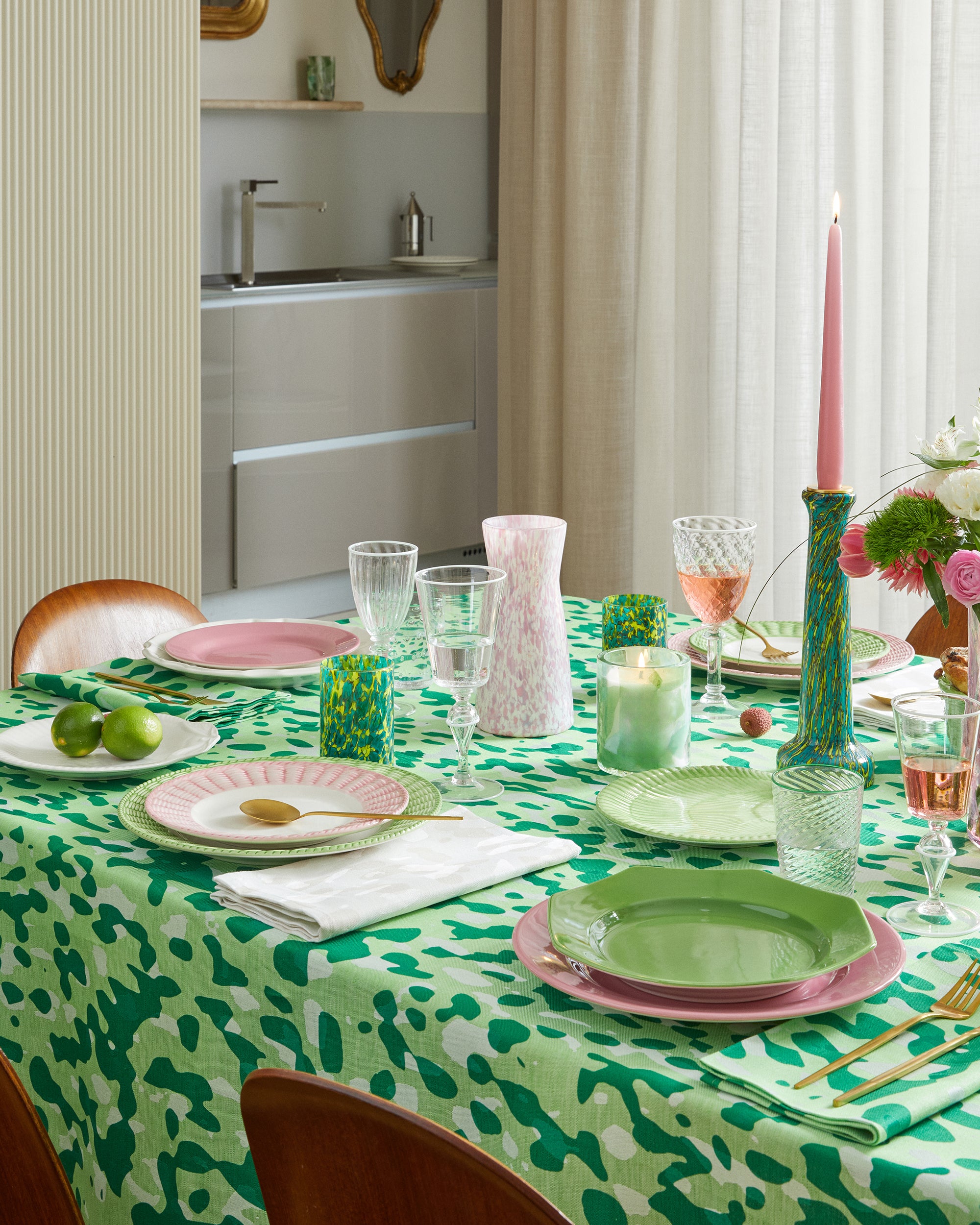 GREEN & YELLOW CANDLESTICK