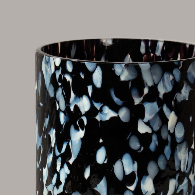 BLACK & WHITE TUMBLERS