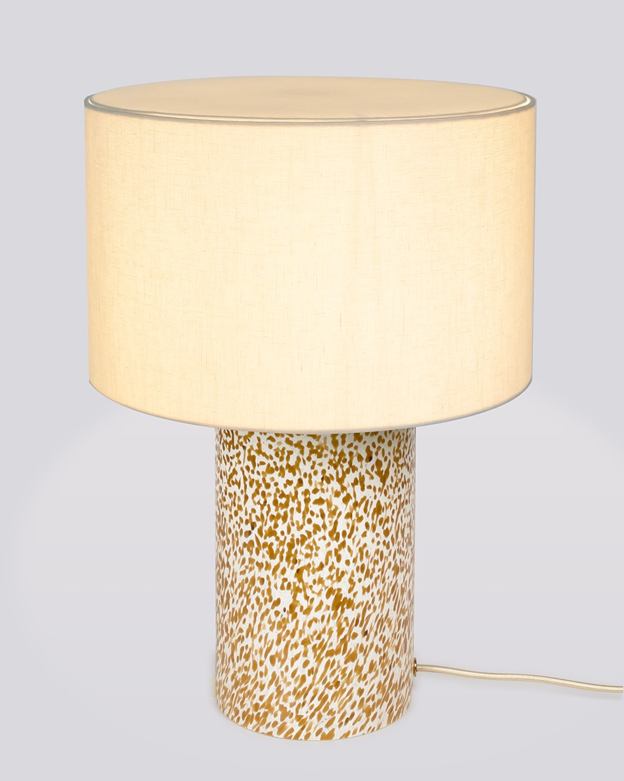 IVORY & AMBER LAMP / LINEN