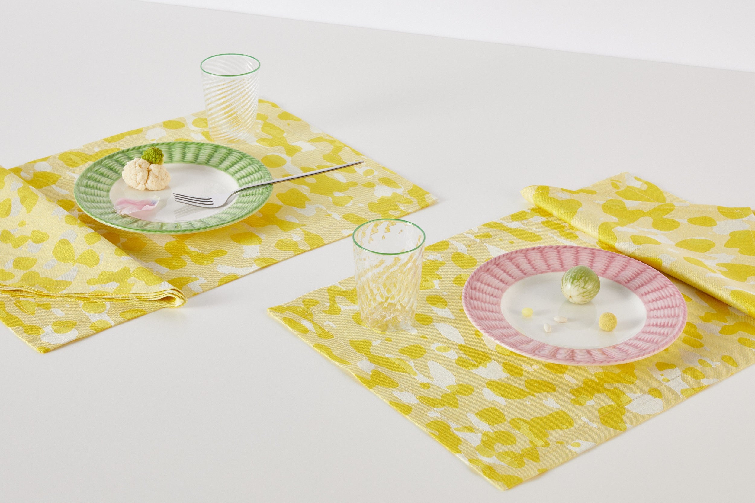 PINEAPPLE PLACEMATS