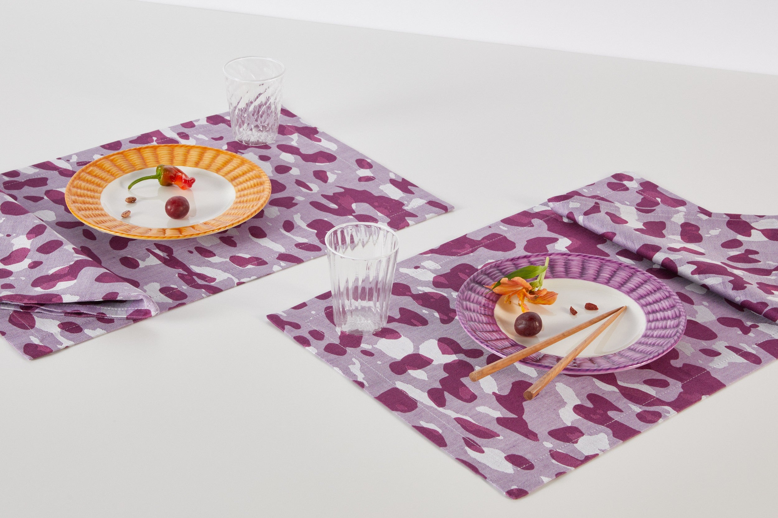 PLUM JACQUARD NAPKINS