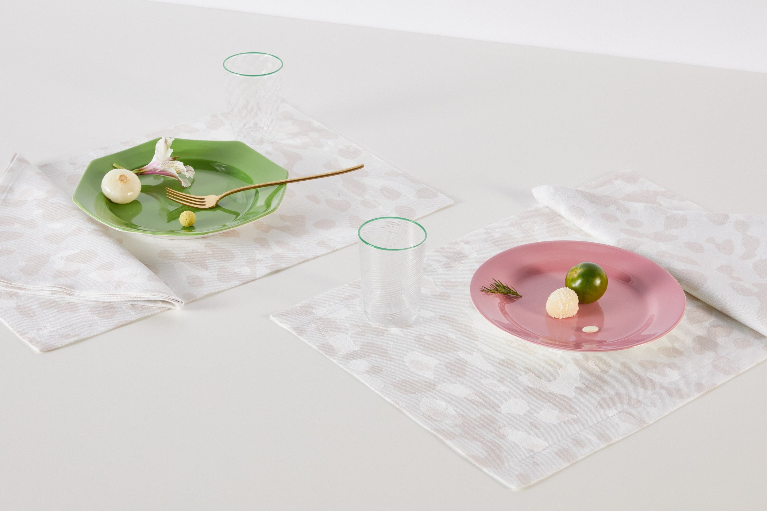 MILK PLACEMATS