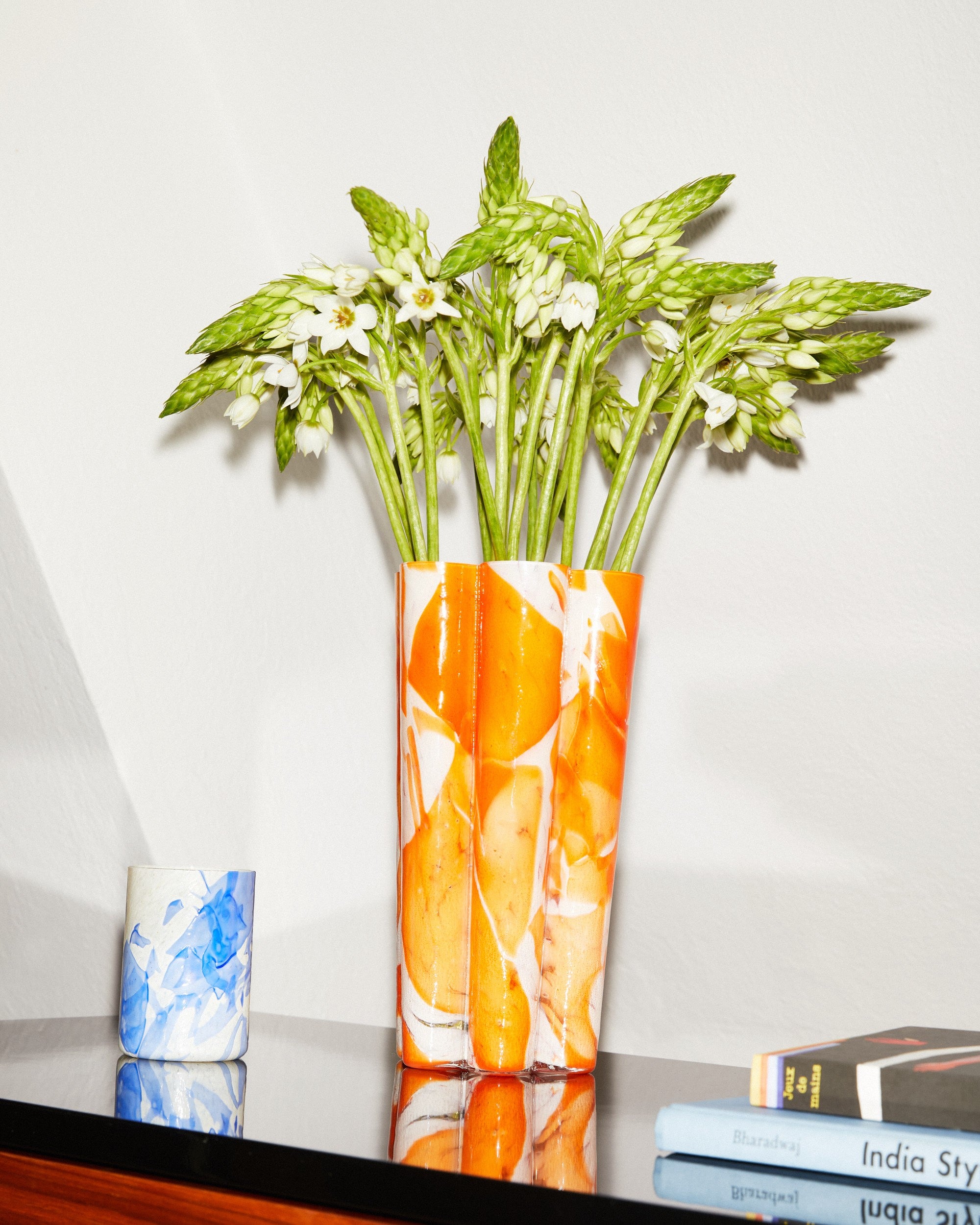 ORANGE BUCKET VASE