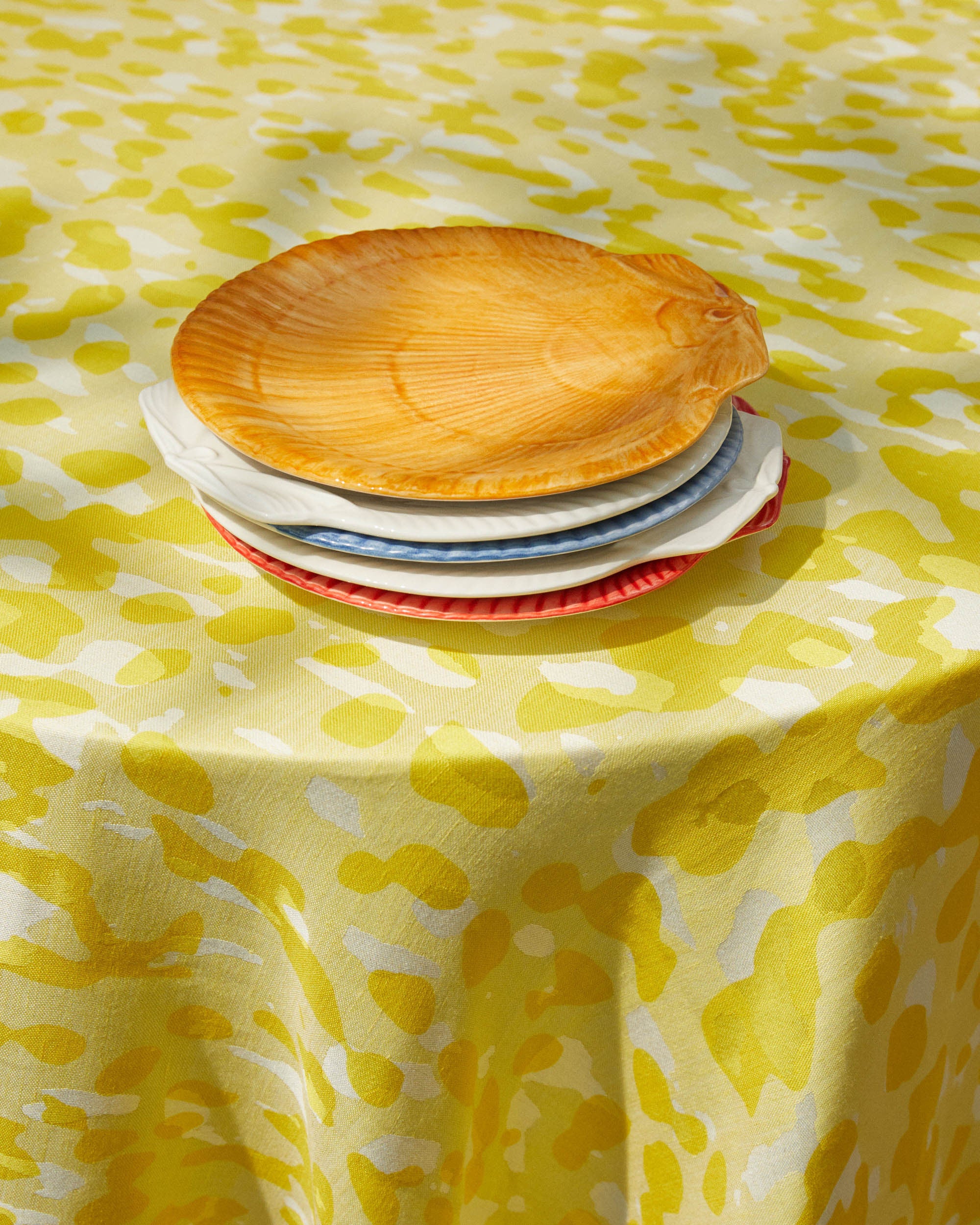 PINEAPPLE TABLECLOTH