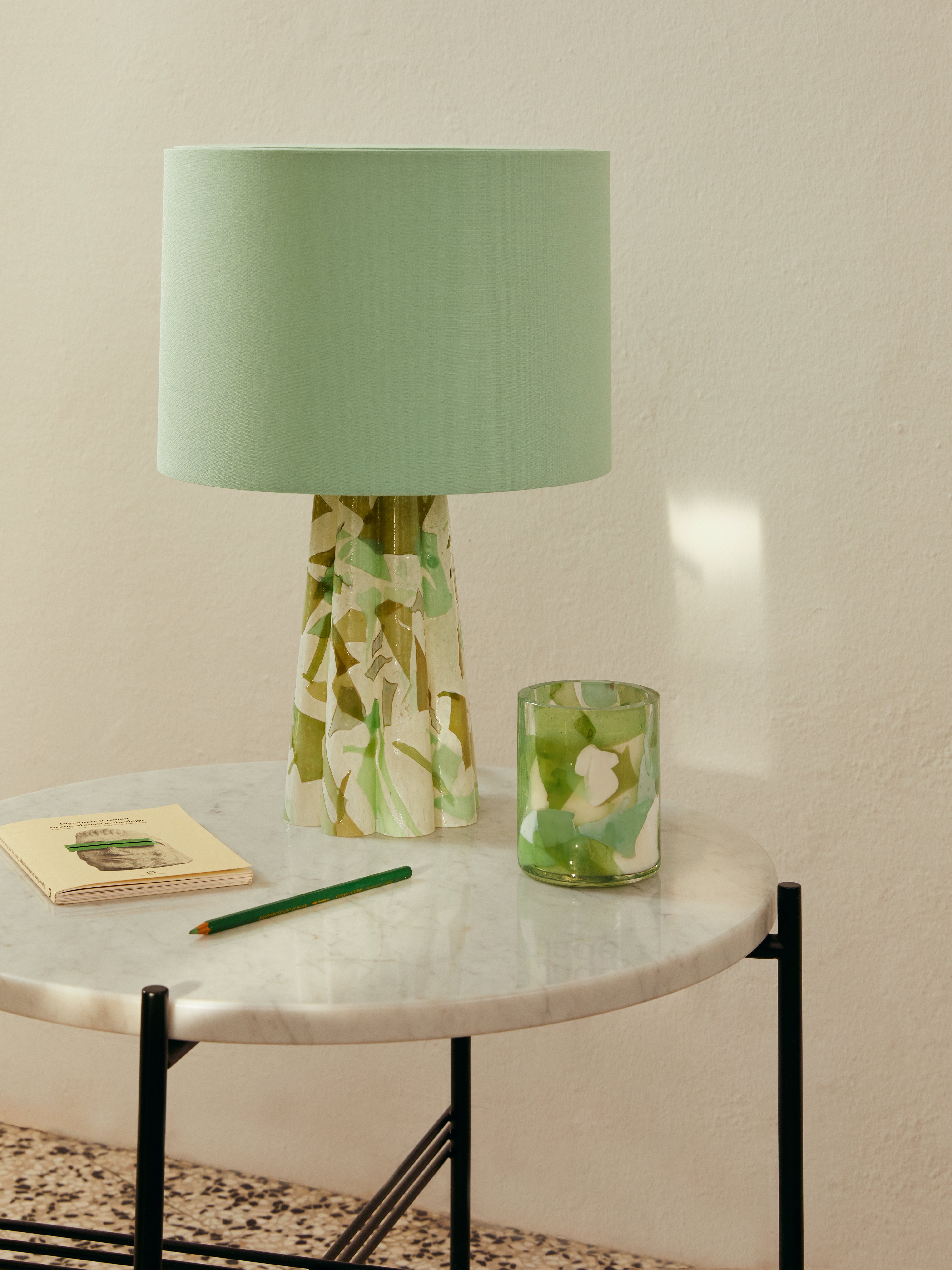 GREEN BUCKET LAMP